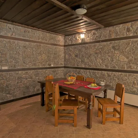 Вилла Village Kochorite *